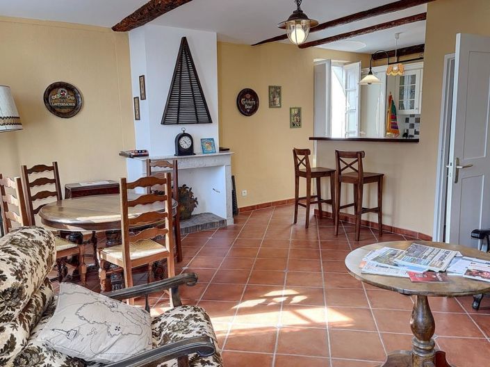 Image No.1-3 Bed House for sale