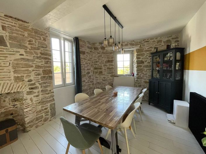 Image No.4-4 Bed House for sale