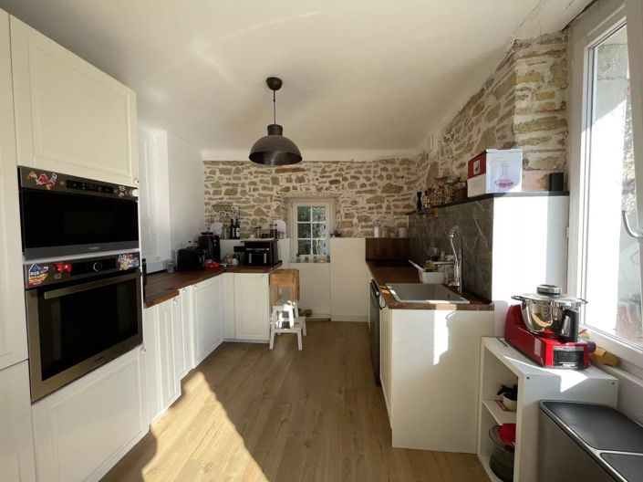 Image No.6-4 Bed House for sale