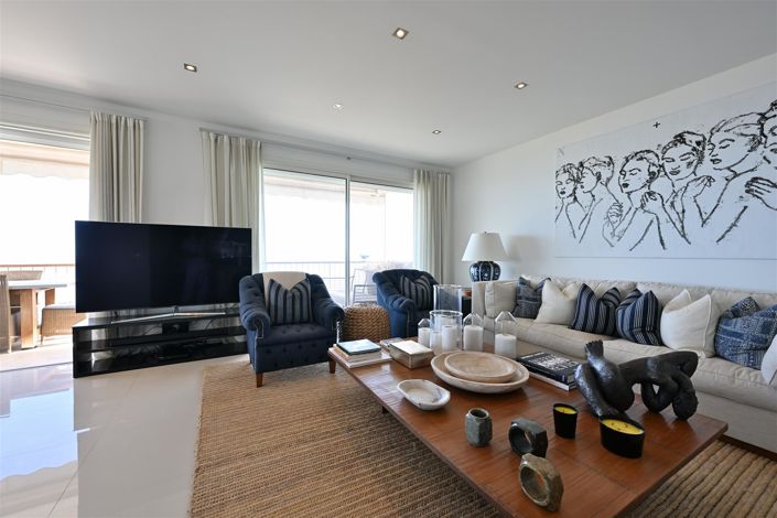 Image No.3-3 Bed Apartment for sale