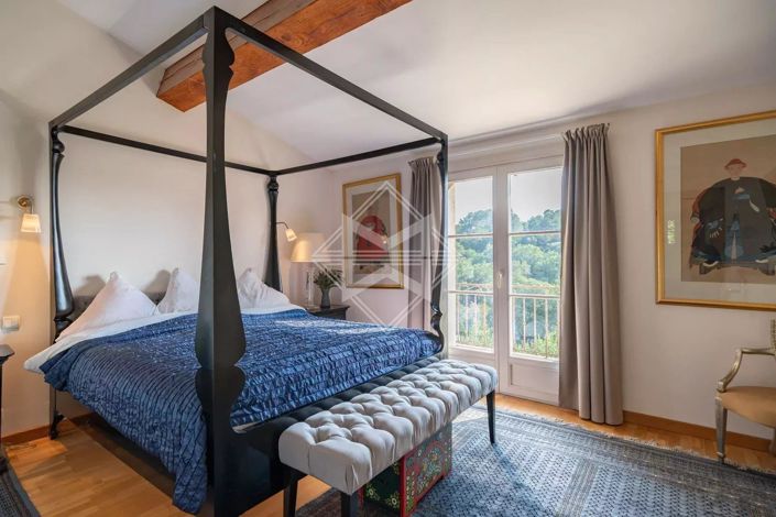 Image No.9-4 Bed House for sale