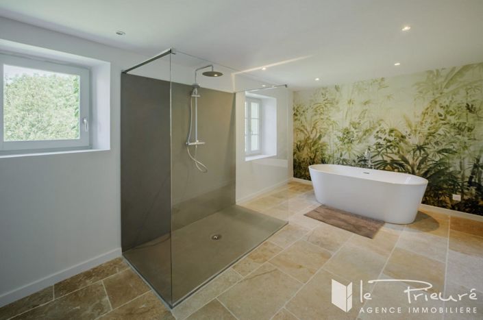 Image No.14-8 Bed House for sale