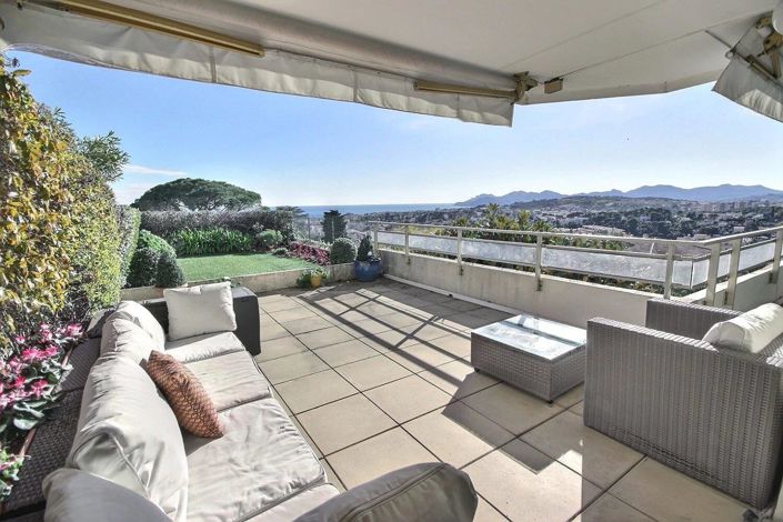 Image No.12-2 Bed Apartment for sale