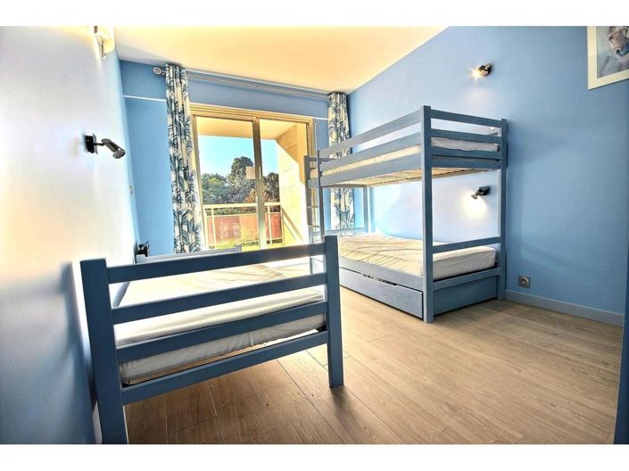 Image No.16-2 Bed Apartment for sale