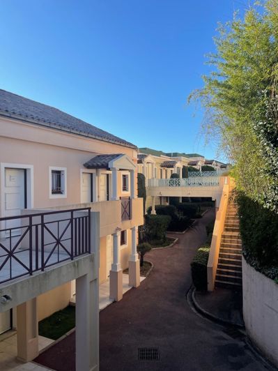 Image No.4-Appartement de 2 chambres à vendre à Cannes