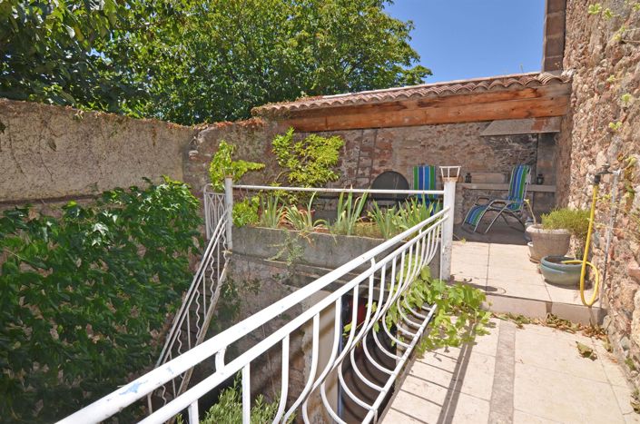 Image No.12-5 Bed House for sale