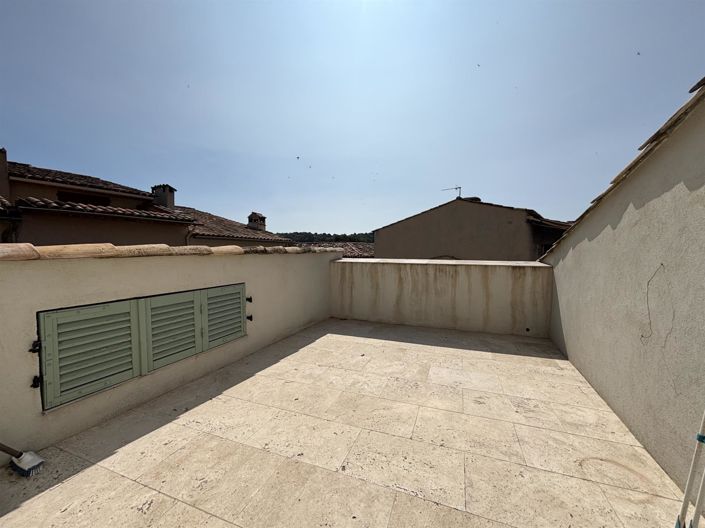 Image No.16-5 Bed House for sale