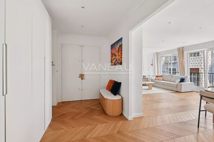 Image No.7-3 Bed Apartment for sale