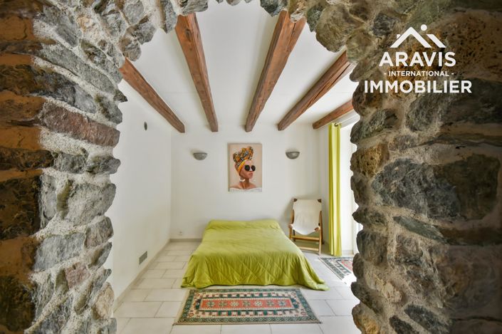 Image No.16-3 Bed House for sale