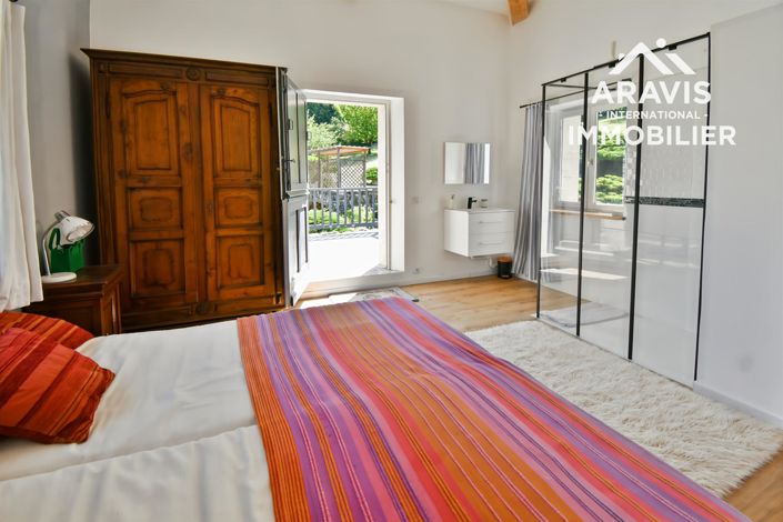 Image No.26-3 Bed House for sale