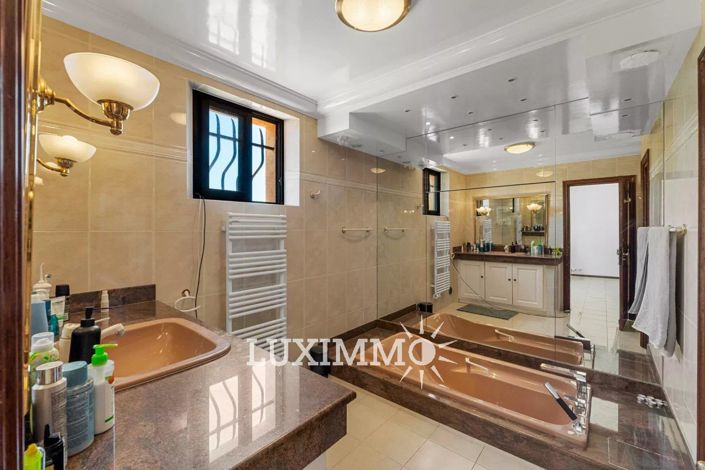 Image No.11-Maison de 6 chambres à vendre à Mougins