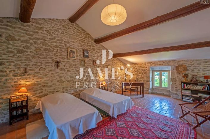 Image No.15-5 Bed House for sale