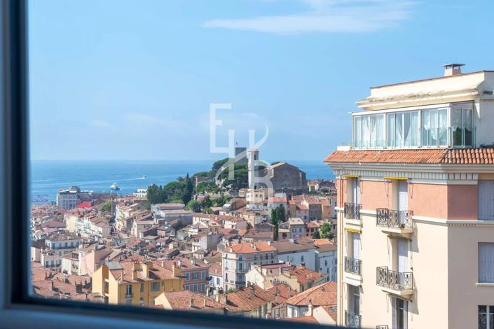 Image No.17-2 Bed Apartment for sale