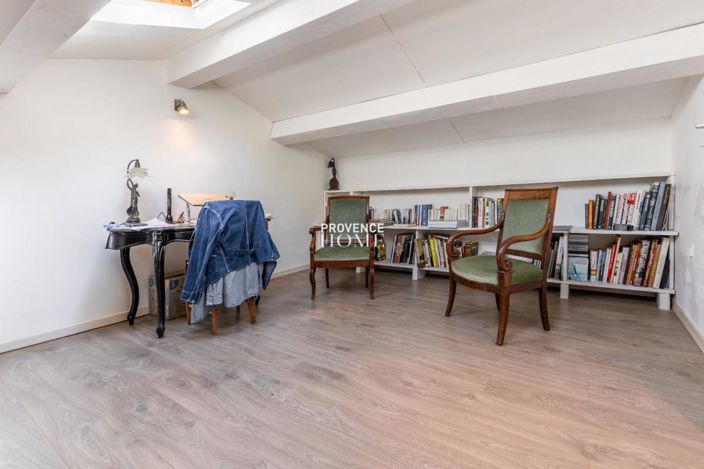 Image No.10-Maison de 4 chambres à vendre à L'Isle-sur-la-Sorgue