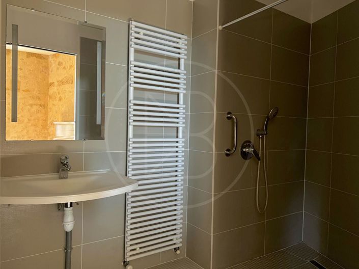 Image No.9-4 Bed House for sale