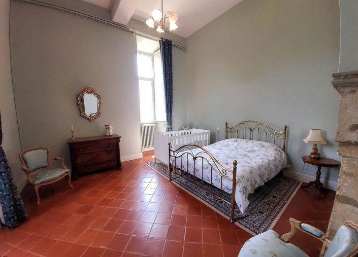 Image No.21-3 Bed Property for sale