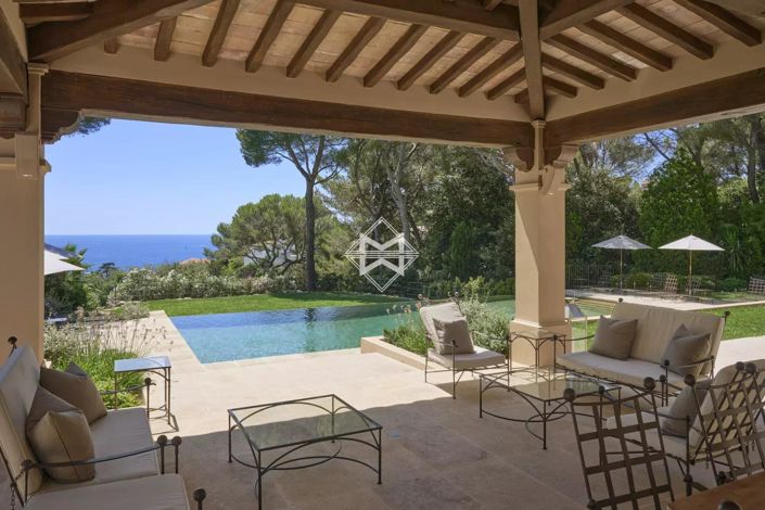 Image No.16-Maison de 8 chambres à vendre à Cannes