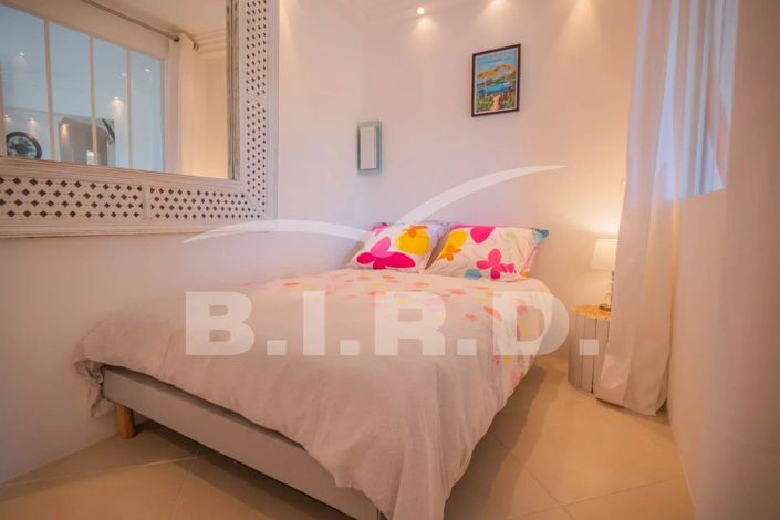 Image No.11-3 Bed Apartment for sale