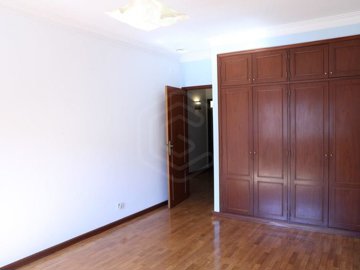 aqn93tsg09lpzycj5