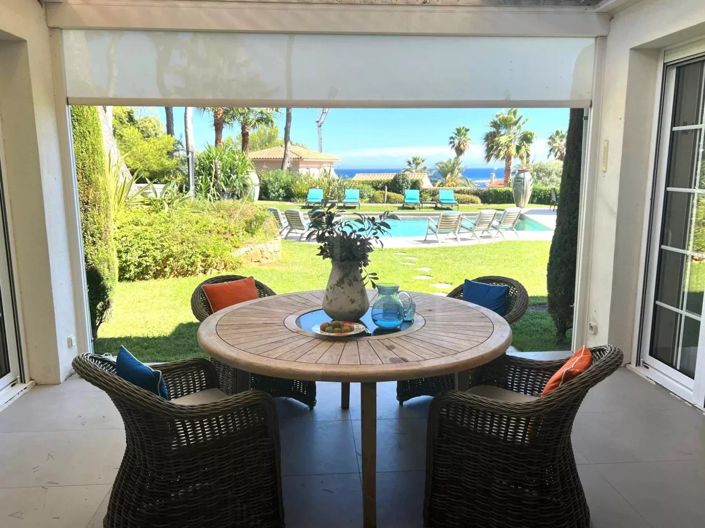 Image No.10-4 Bed House for sale