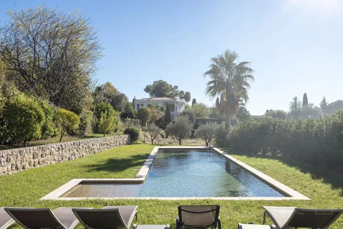 Image No.16-4 Bed House for sale