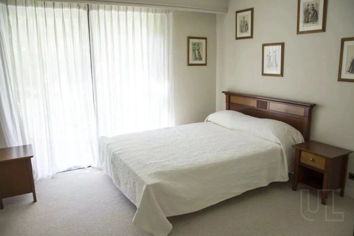 Image No.16-5 Bed House for sale