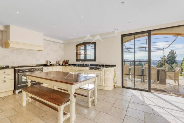 Image No.12-Maison de 3 chambres à vendre à Grasse