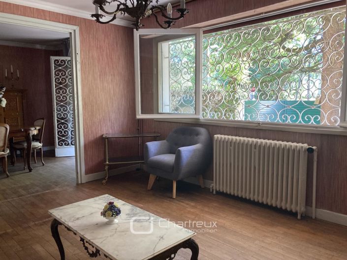 Image No.5-2 Bed House for sale