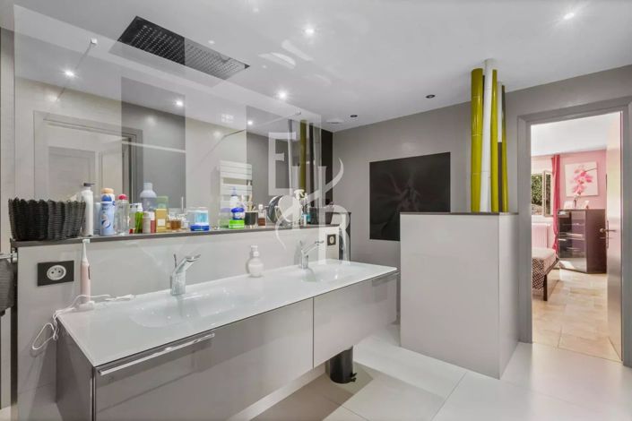 Image No.18-Maison de 5 chambres à vendre à Antibes