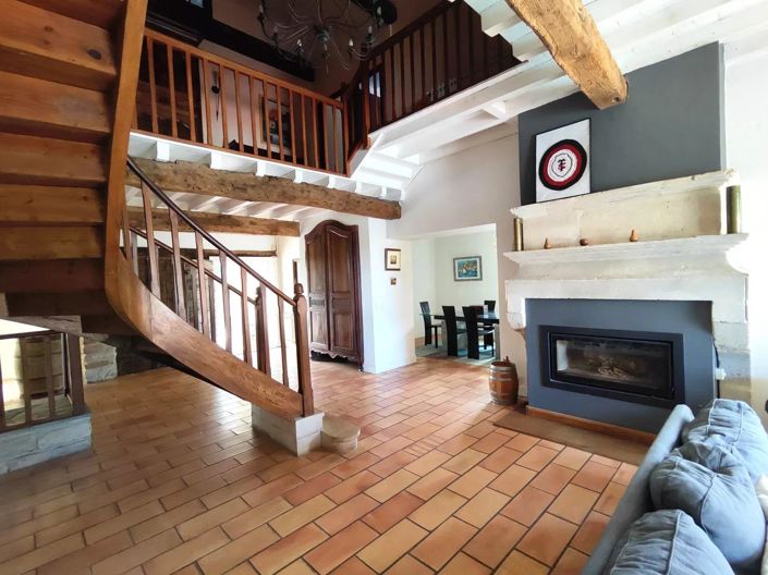 Image No.10-5 Bed House for sale