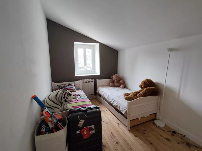 Image No.15-5 Bed House for sale