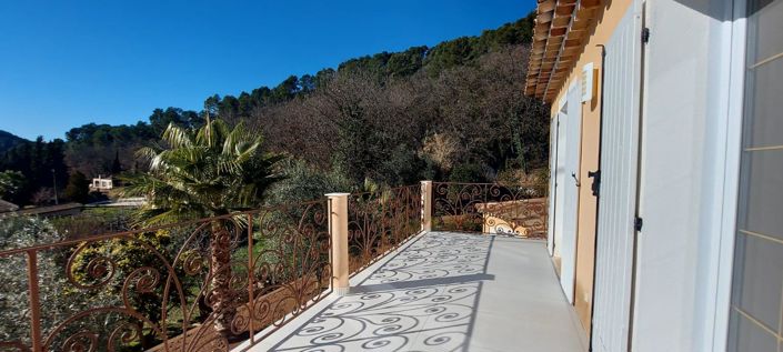 Image No.6-4 Bed House for sale