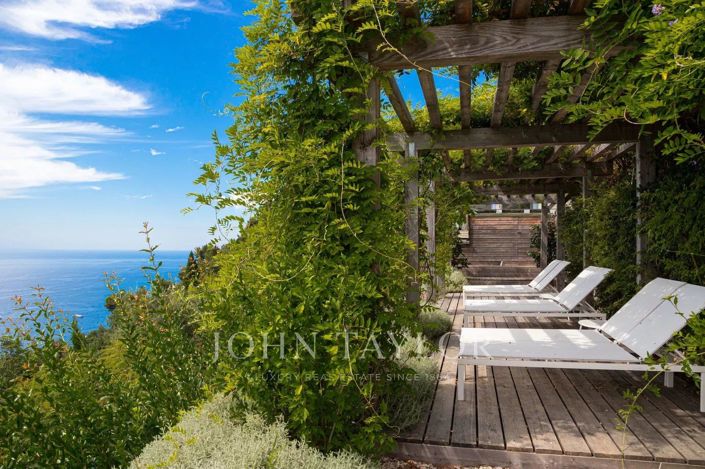 Image No.10-6 Bed House for sale