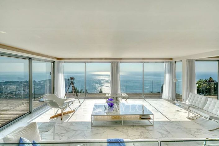 Image No.12-6 Bed House for sale