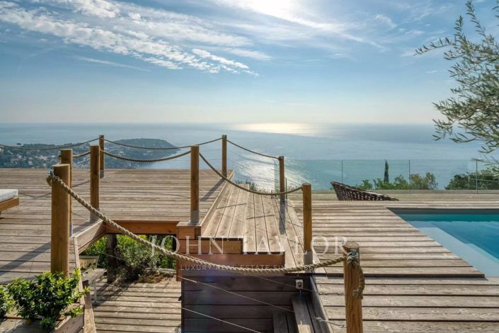 Image No.4-6 Bed House for sale