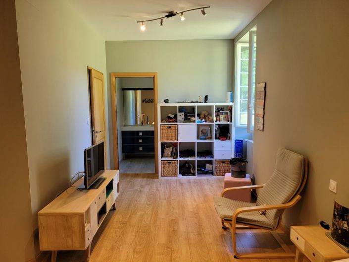 Image No.16-4 Bed House for sale