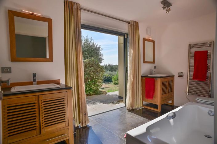 Image No.22-4 Bed House for sale