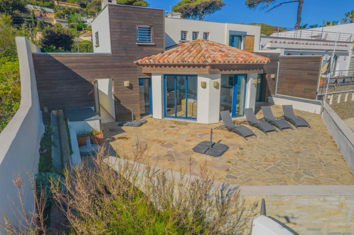 Image No.2-Maison de 5 chambres à vendre à Sainte-Maxime