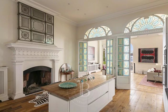 Image No.4-7 Bed House for sale