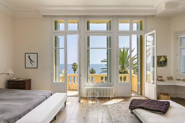 Image No.8-7 Bed House for sale