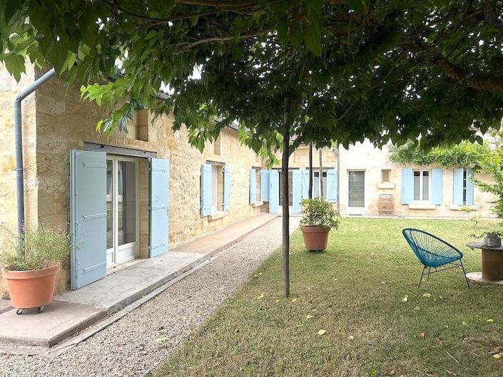 Image No.1-4 Bed House for sale