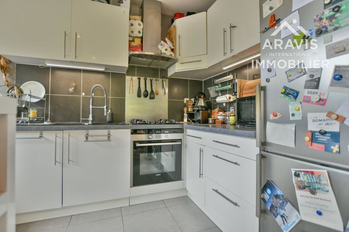 Image No.6-3 Bed Apartment for sale