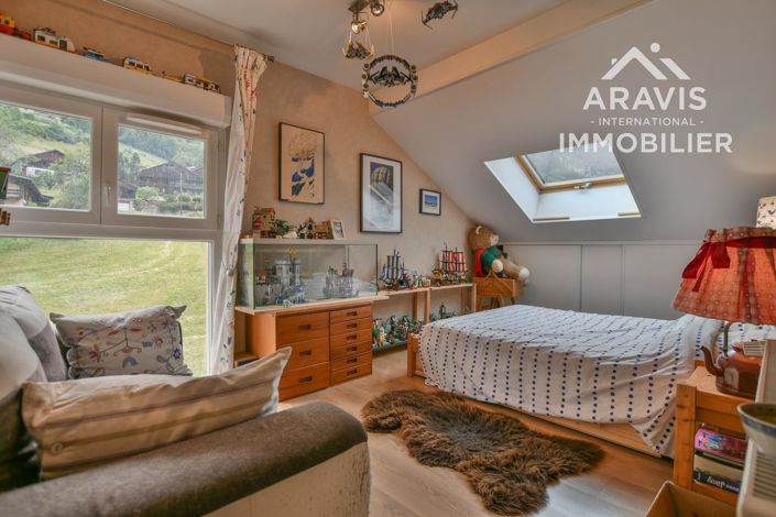 Image No.9-3 Bed Apartment for sale