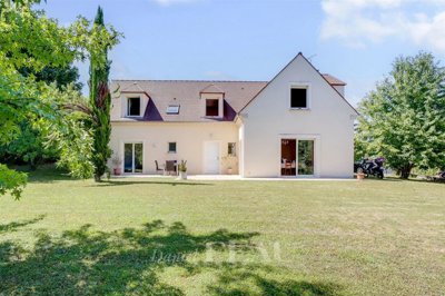 1 - Saint-Germain-en-Laye, House