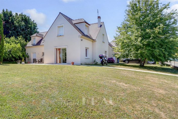 Image No.3-5 Bed House for sale