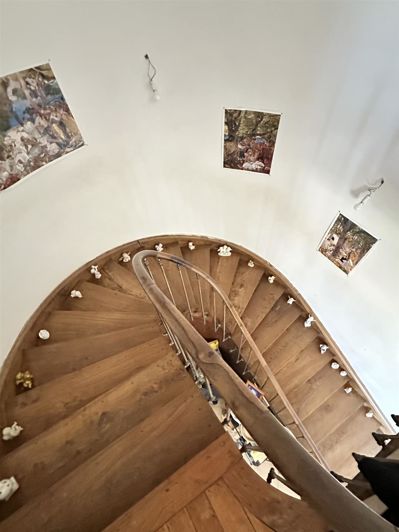 Image No.14-7 Bed House for sale