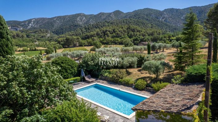 Image No.1-5 Bed House for sale