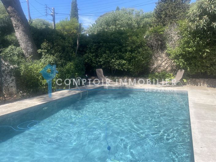 Image No.2-6 Bed House for sale