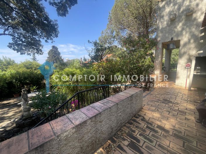 Image No.3-6 Bed House for sale