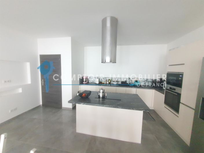 Image No.3-Maison de 6 chambres à vendre à Clermont-l'Hérault